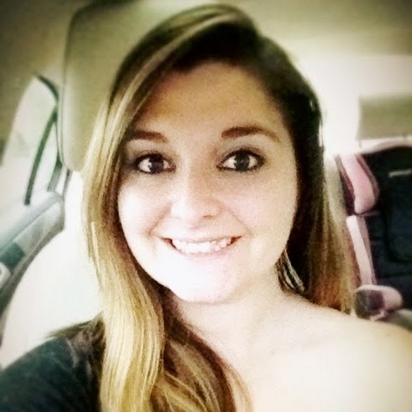 Meet your Posher, Samantha - Picture 1 of 1